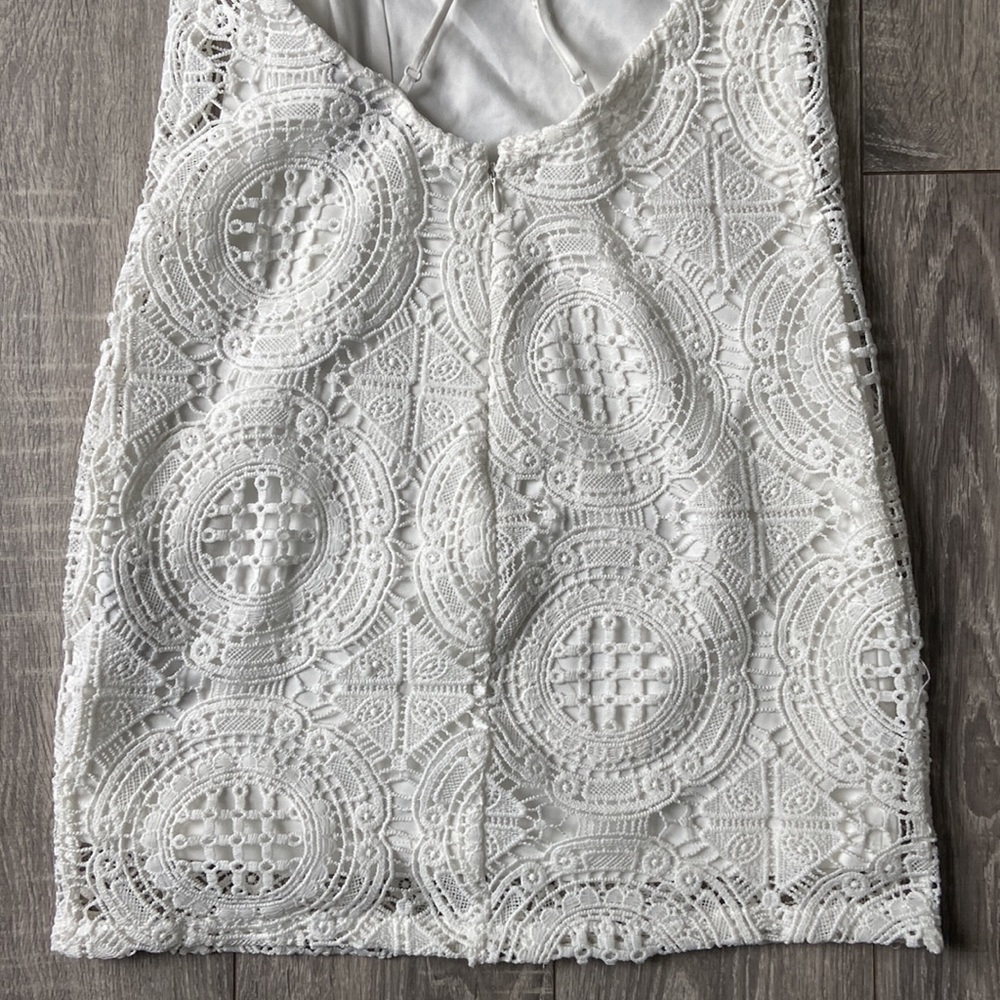 White Pattern Dress - Picture 12 of 12